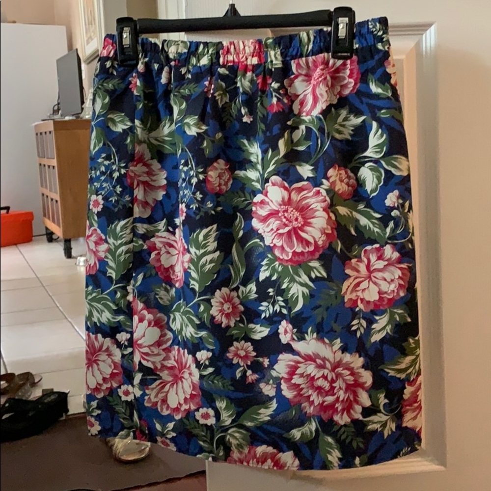 Flowery Skirt